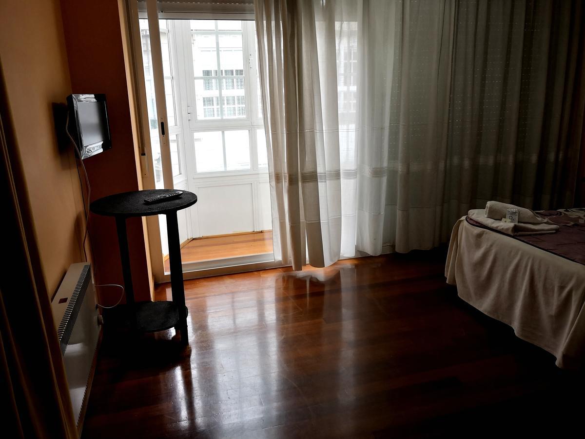 Residencia Derby Hotel Vilagarcia de Arousa Exterior foto